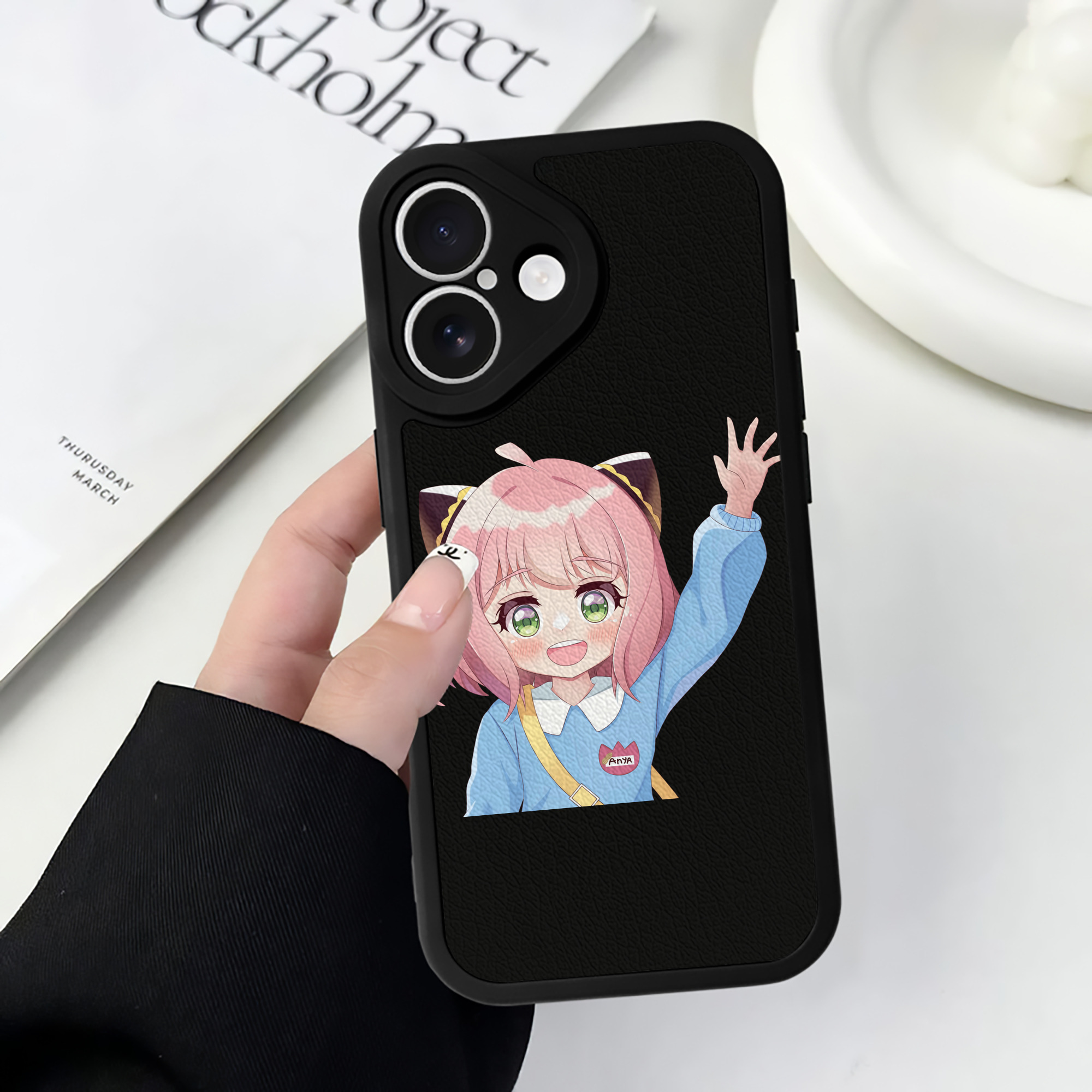 （画像用） SPY×FAMILY间谍家家酒 【iPhone 16シリーズ対応】シリコンスマホケース（レザー調） 材質：シリコン